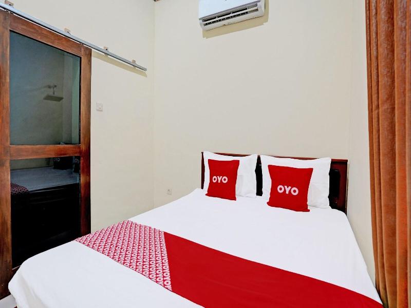 Oyo 92367 Garuda Homestay Syariah image