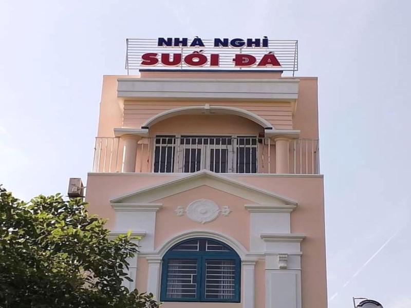 Oyo 1187 Suoi Da Motel image
