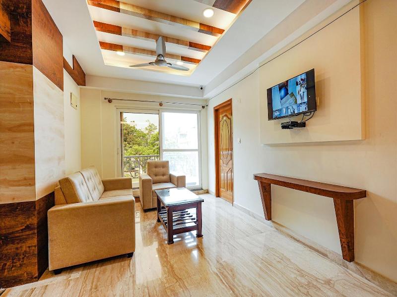 Fabhotel Shakthi Suites image
