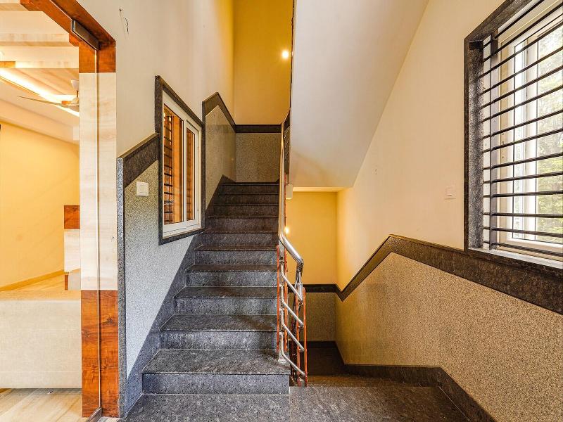 Fabhotel Shakthi Suites image
