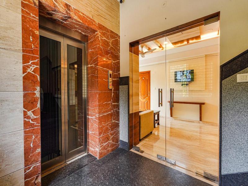 Fabhotel Shakthi Suites image