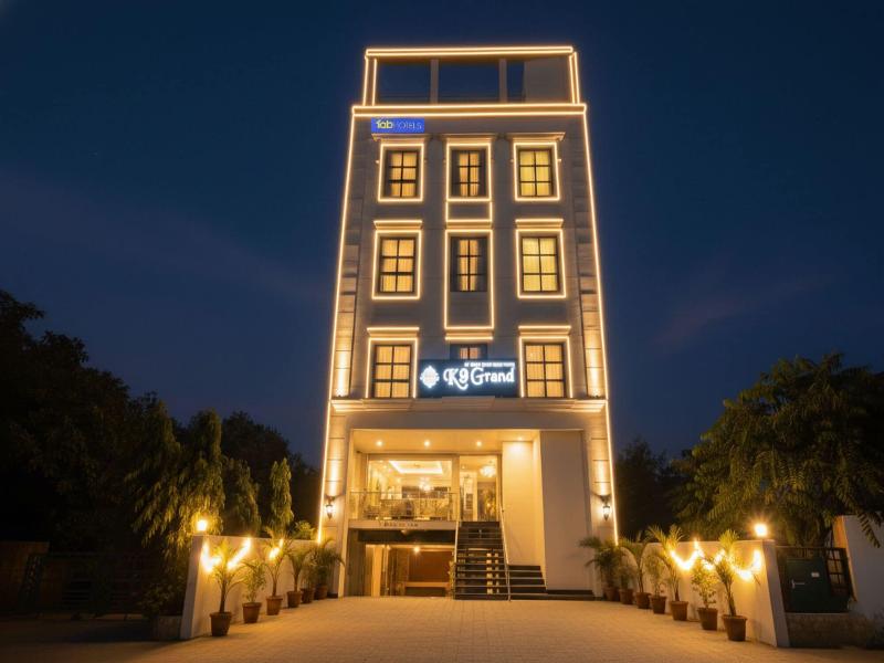 Fabhotel Prime K9 Grand image