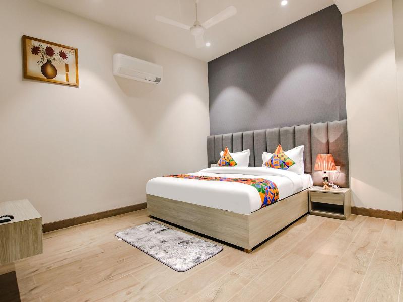Fabhotel Prime K9 Grand image
