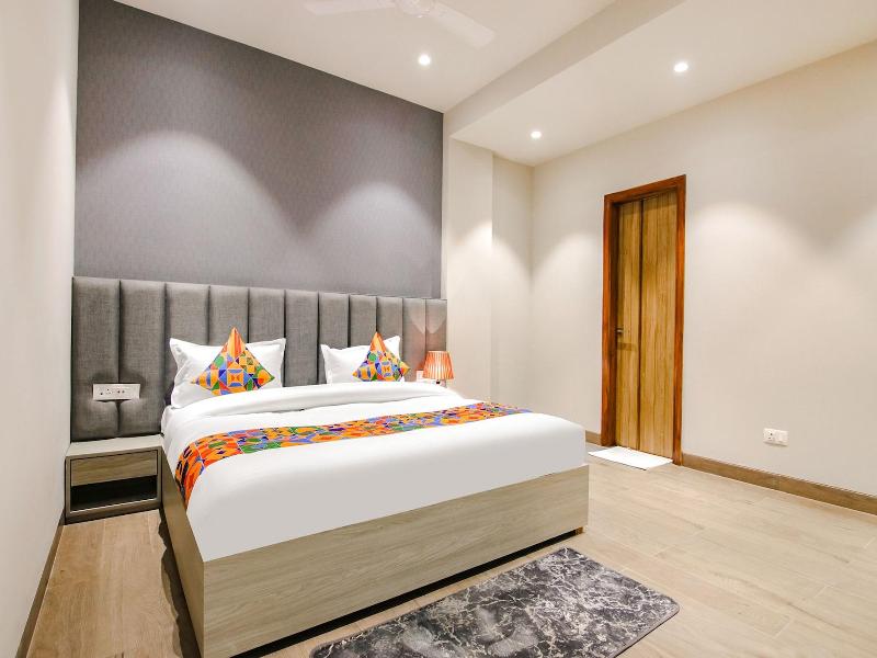 Fabhotel Prime K9 Grand image