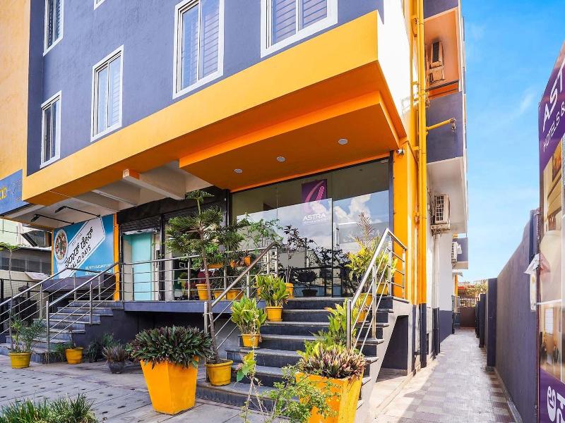 Fabhotel Astra image