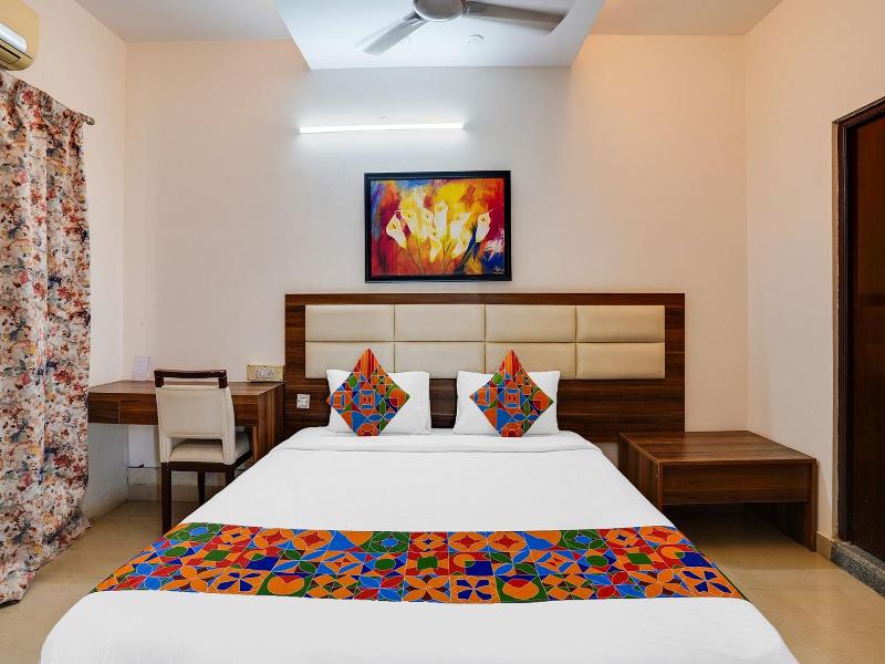 Fabhotel Astra image