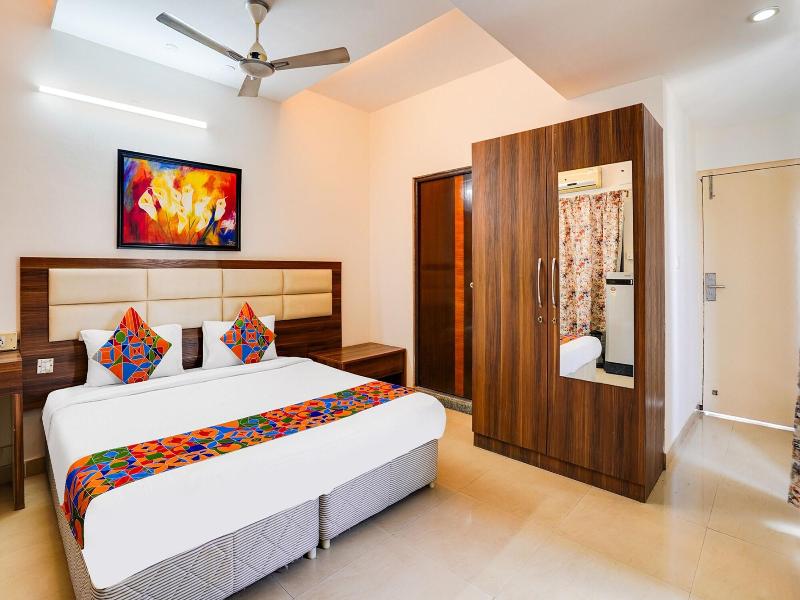 Fabhotel Astra image