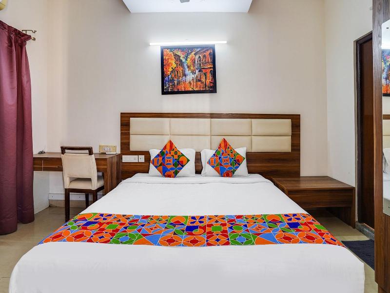 Fabhotel Astra image