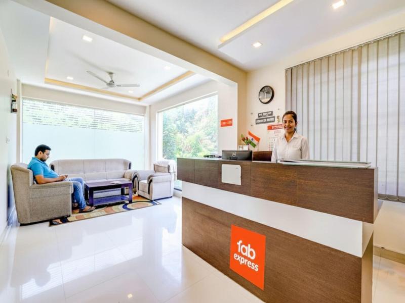 Fabexpress Kings Suites Hrbr Layout image