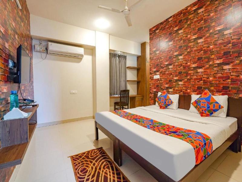 Fabexpress Kings Suites Hrbr Layout image