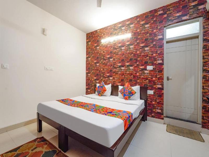 Fabexpress Kings Suites Hrbr Layout image