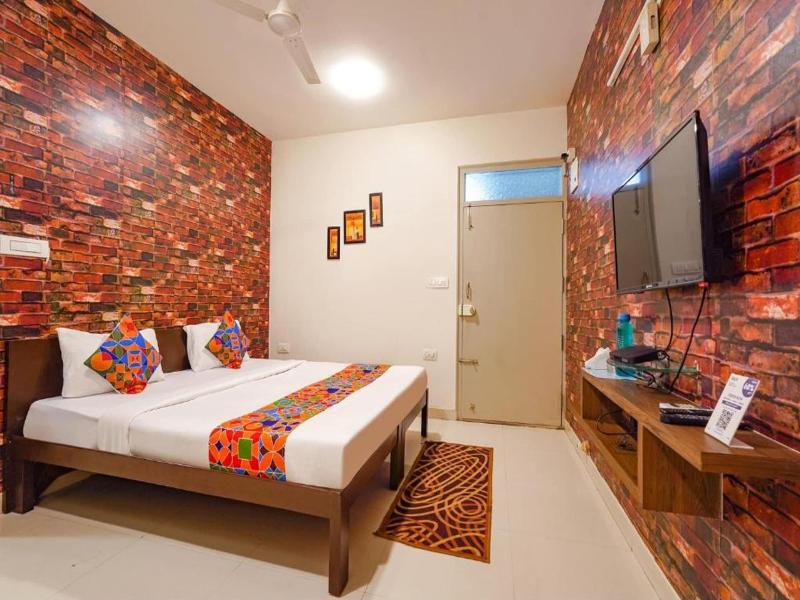 Fabexpress Kings Suites Hrbr Layout image