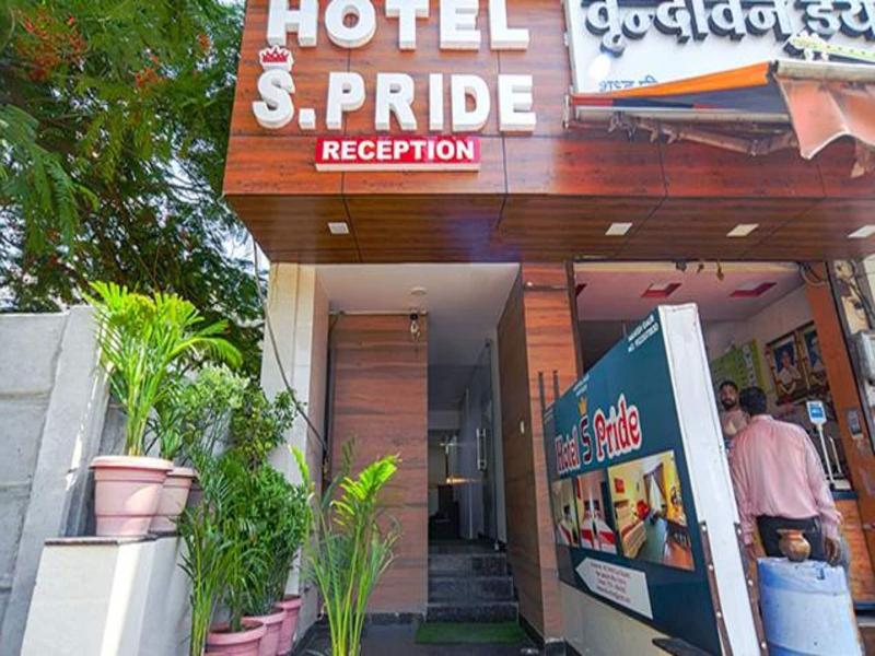 Fabhotel S Pride — view