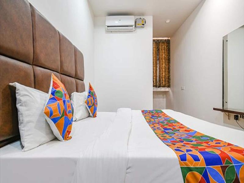 Fabhotel S Pride — view