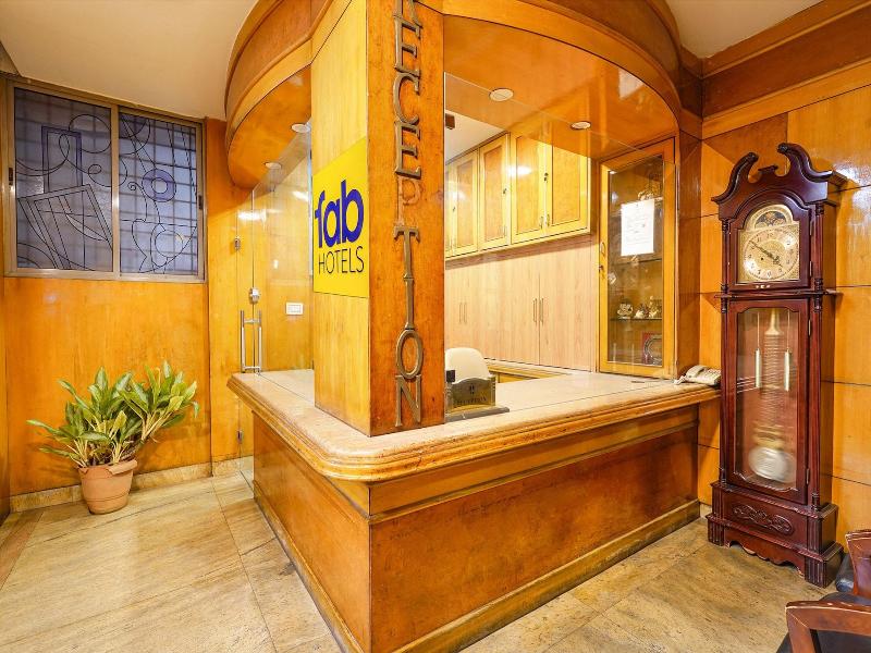 Fabhotel Spiro Grand image