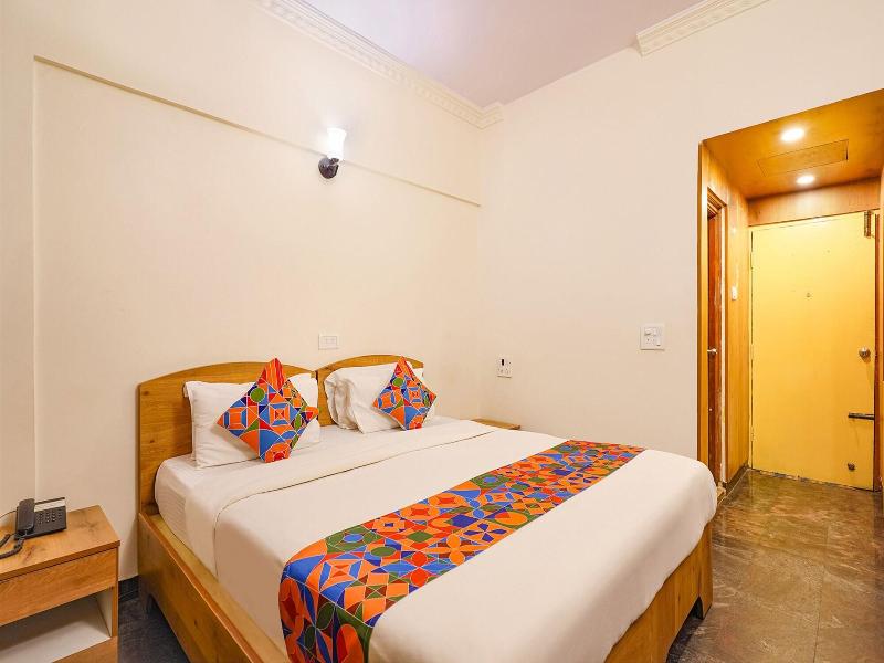 Fabhotel Spiro Grand image