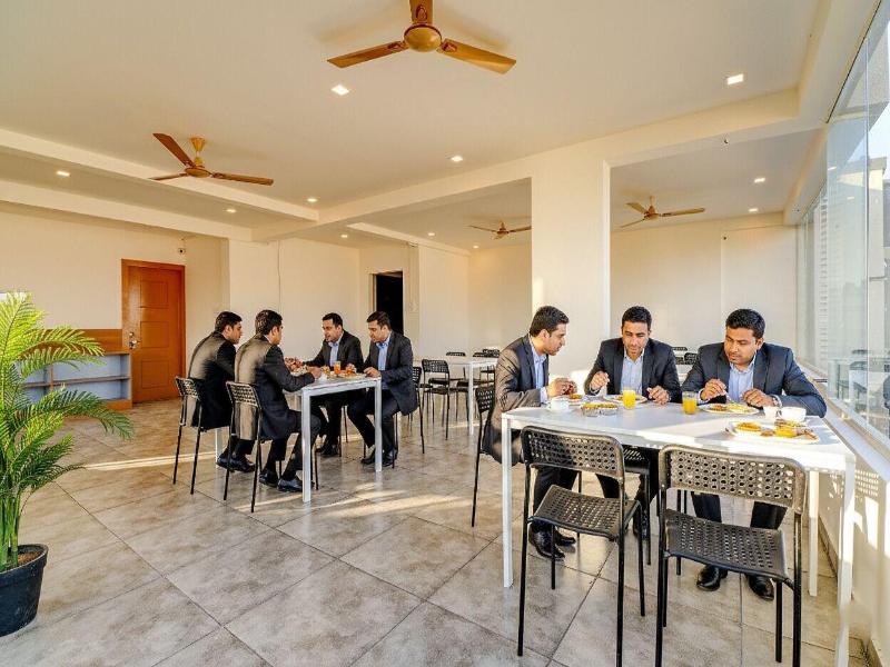 Fabhotel Rotano Grand Marathahalli image