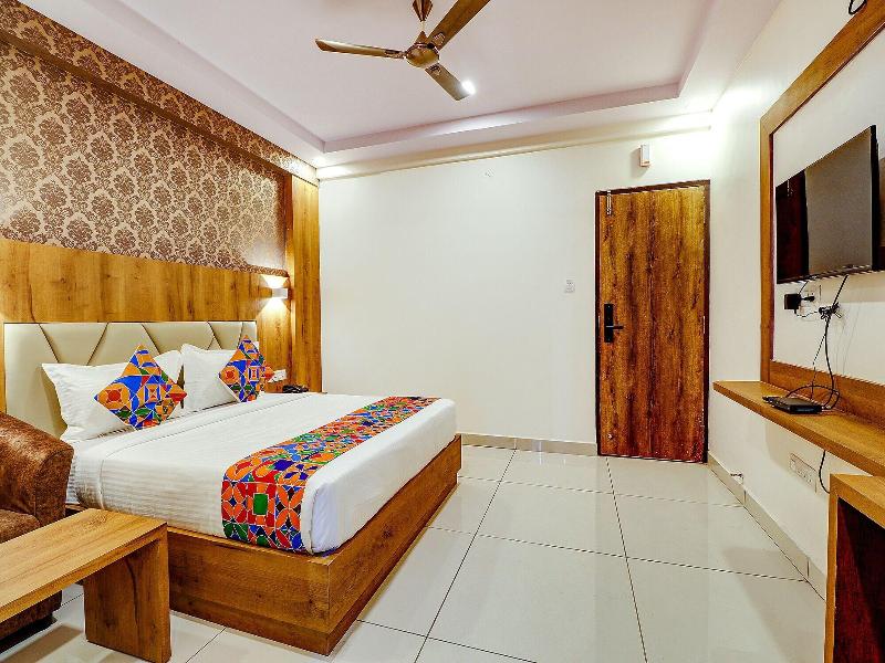 Fabhotel Rotano Grand Marathahalli image