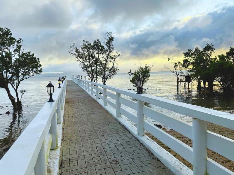 Kehalani Beach Resort By Cocotel image