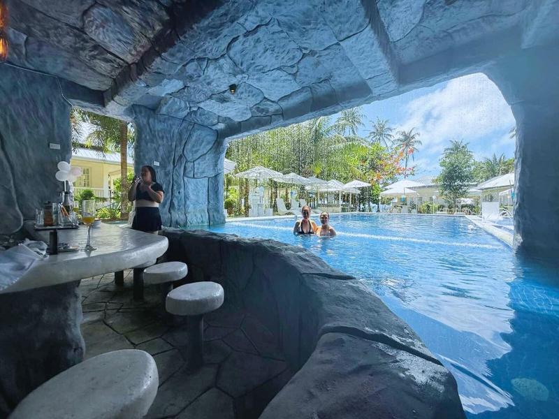 Kehalani Beach Resort By Cocotel image