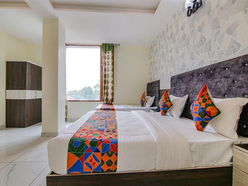 Fabhotel Meridian Inn image