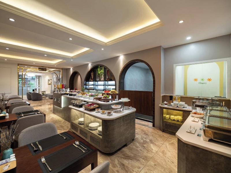 Minasi Grand Hotel image