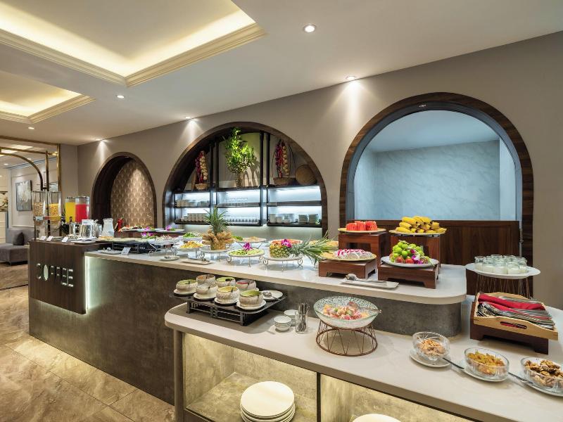 Minasi Grand Hotel image