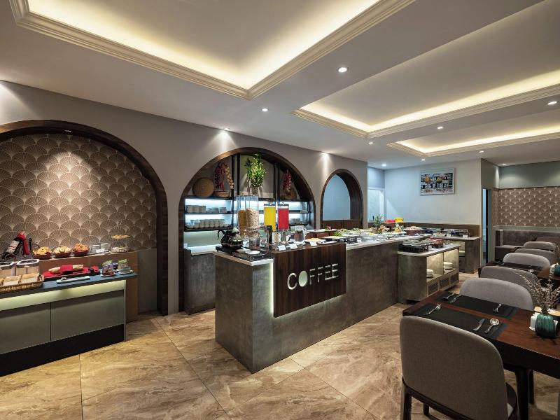 Minasi Grand Hotel image