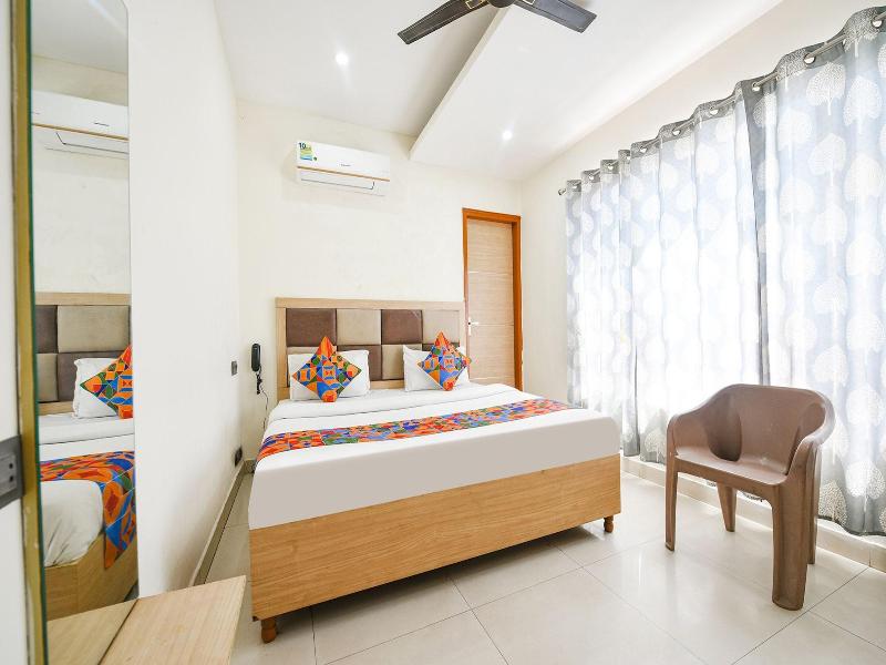 Fabescape Panchkula Motels image