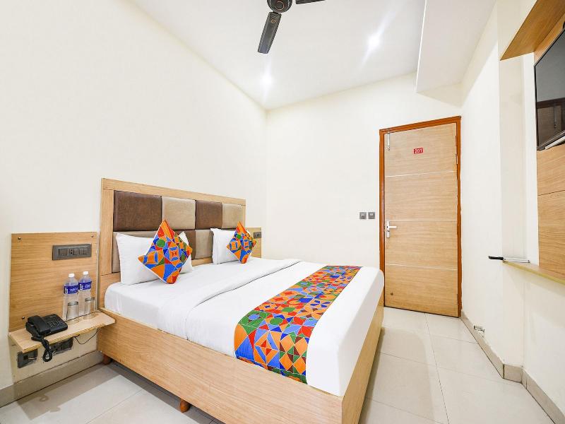 Fabescape Panchkula Motels image