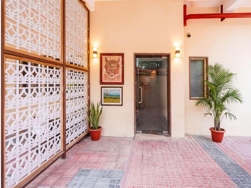 Fabhotel The Dayal image