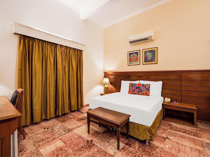 Fabhotel The Dayal image