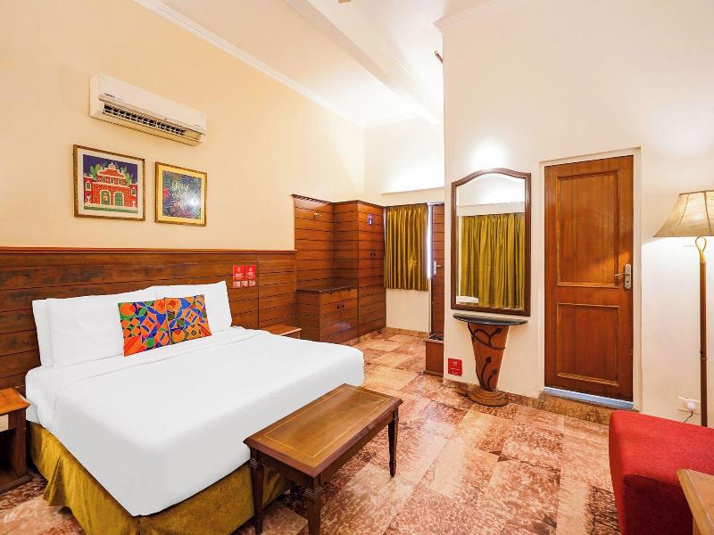 Fabhotel The Dayal image