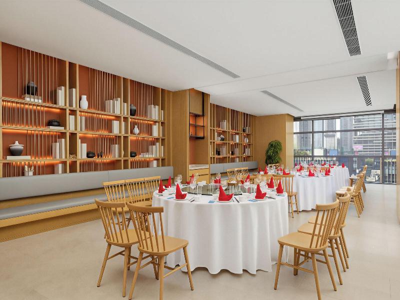 Genpla Hotel Shenzhen Qianhai image