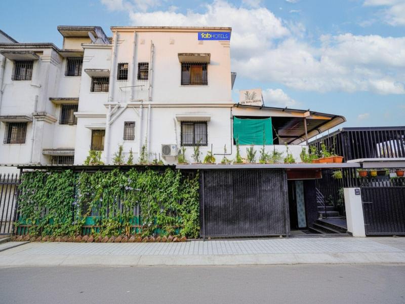 Fabhotel Viva House image