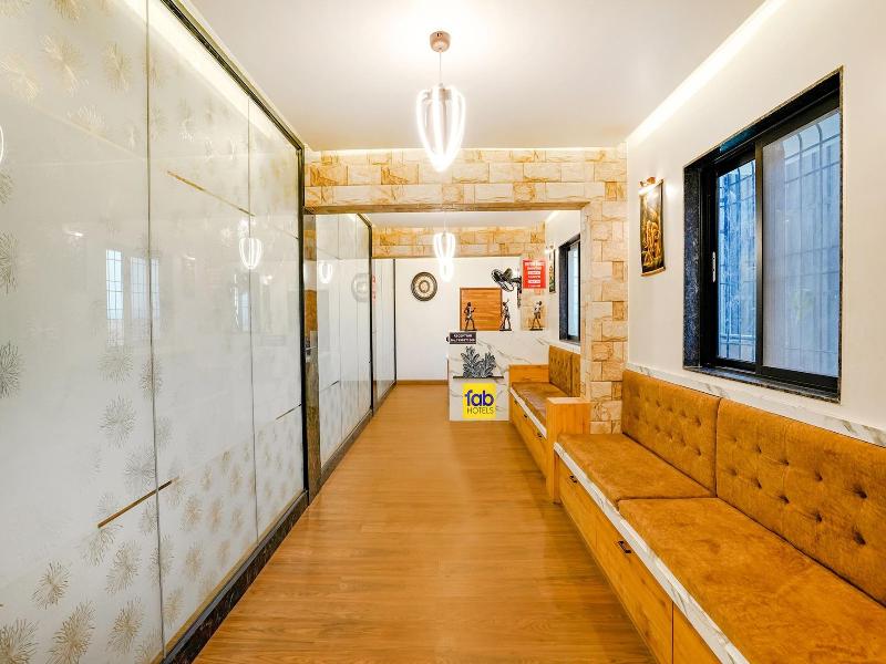 Fabhotel Viva House image