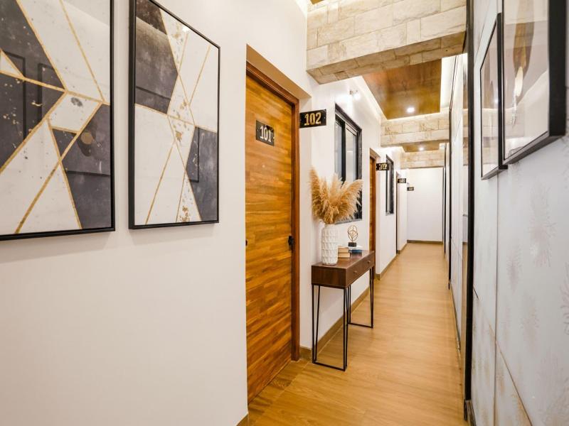 Fabhotel Viva House image