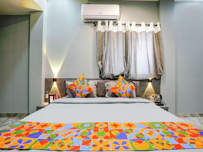 Fabhotel Viva House image
