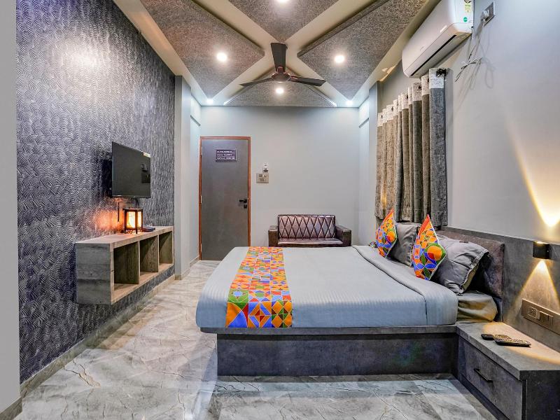 Fabhotel Viva House image