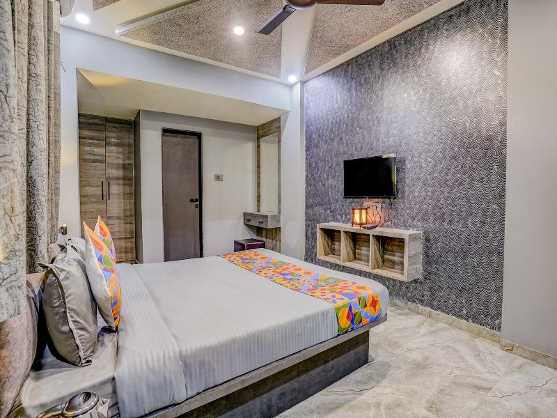 Fabhotel Viva House image