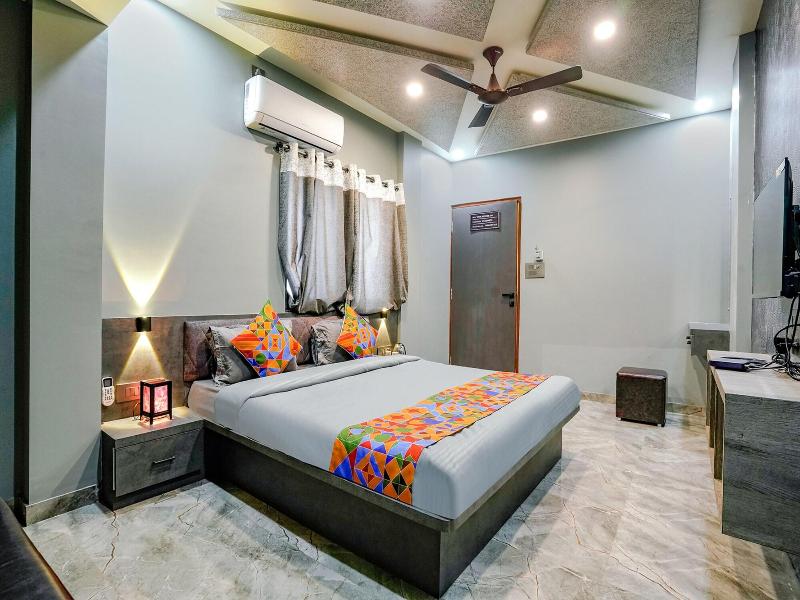 Fabhotel Viva House image