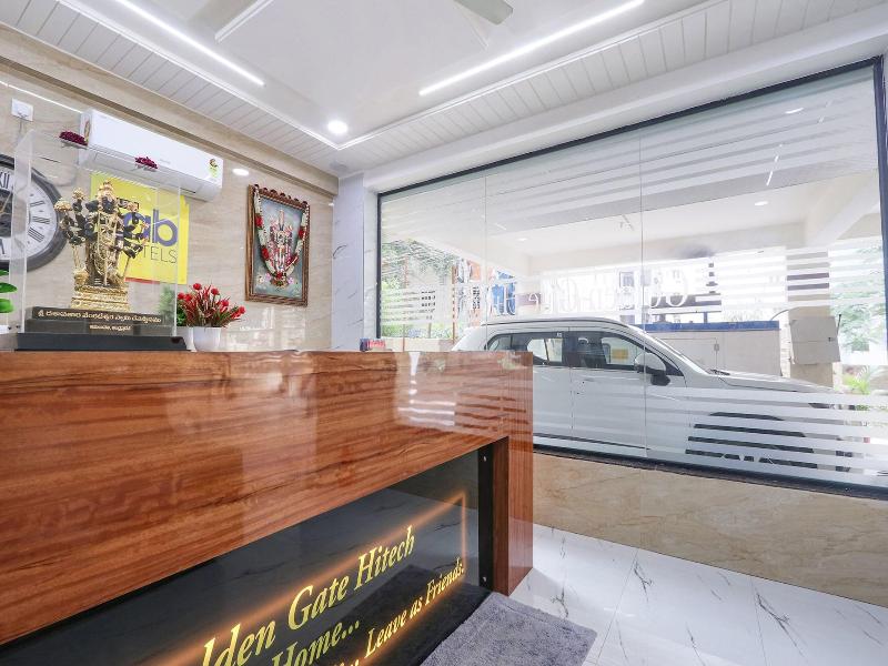 Fabhotel Golden Hitech