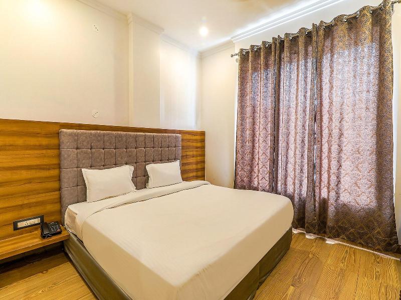 Fabexpress Global Inn New image