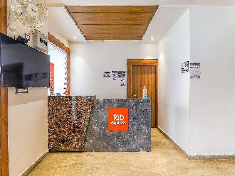 Fabexpress Global Inn New image