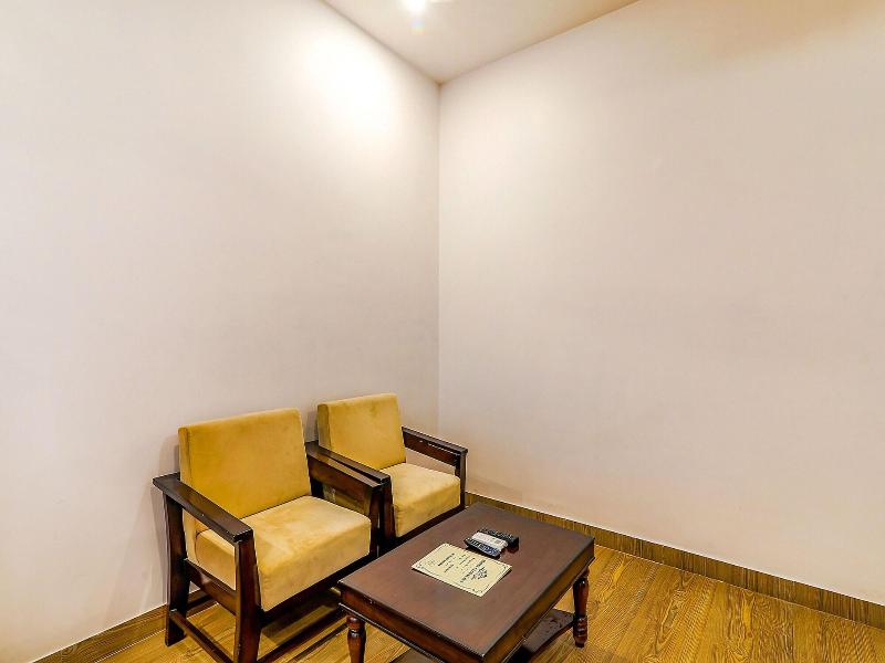 Fabexpress Global Inn New image