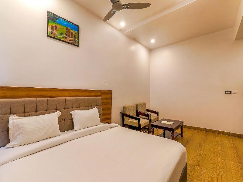 Fabexpress Global Inn New image
