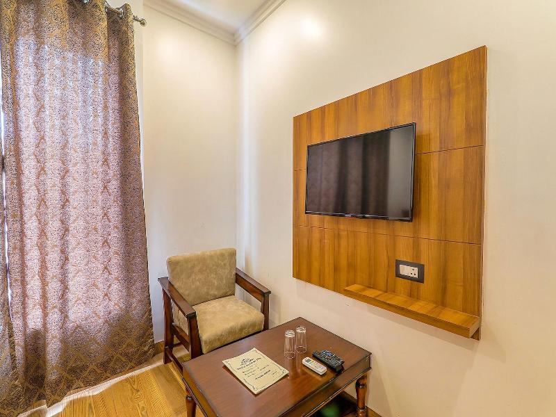 Fabexpress Global Inn New image