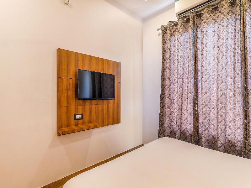 Fabexpress Global Inn New image
