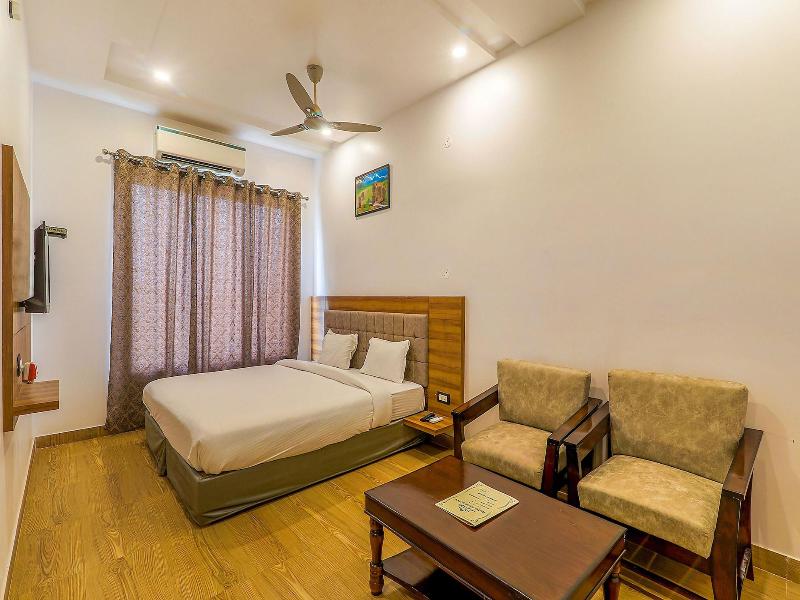 Fabexpress Global Inn New image