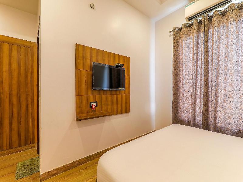 Fabexpress Global Inn New image
